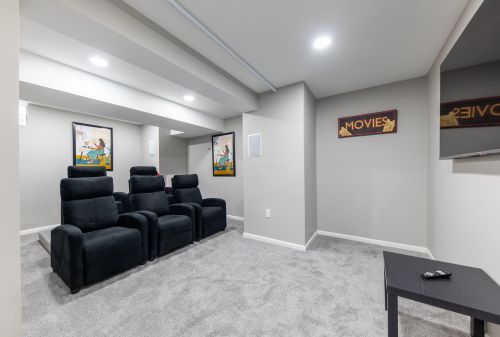 8841 Palmetto Ave, Milwaukee WI  53225-5009 exterior