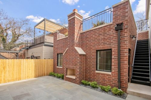 2137 Clifton Ave, Chicago IL 60614-4116 exterior