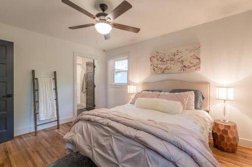 1897 Dorsey Ave, Atlanta GA  30344-6846 exterior