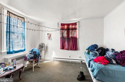 1301 Greeby St, Philadelphia PA 19135-2604 exterior