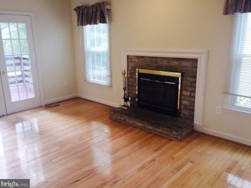 12015 Montrose Village Ter, Rockville MD  20852-4162 exterior