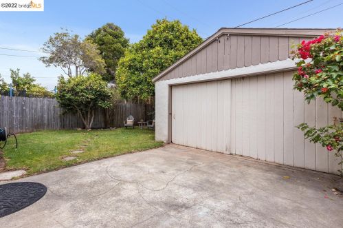 717 Adams, Berkeley CA 94706-1140 exterior