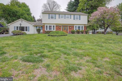 3301 Beret Ln, Silver Spring, MD 20906-3025