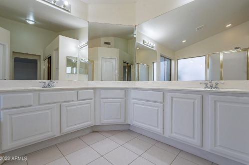 2421 Nolina Dr, Chandler AZ 85286-7420 exterior