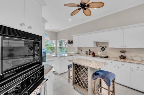 1235 Glencrest, Lake Mary FL 32746-5025 exterior