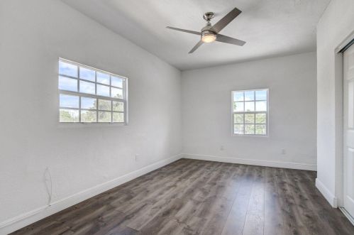 331 1 Ave, Boynton Beach FL 33435-4006 exterior