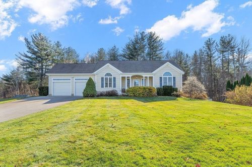 25 Bela Brook Ln, Concord, NH 03301-8414