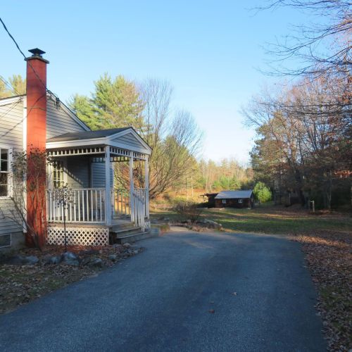 486 Mountain Rd, Concord, NH 03301-1813