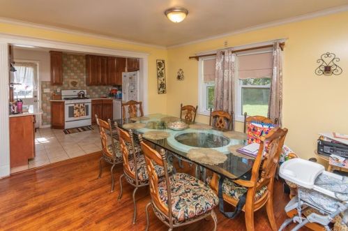 19 Briarwood Dr, Poughkeepsie NY 12601-5529 exterior