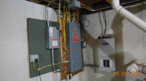 60 Cutler Rd, Killingly CT 06241-1303 exterior