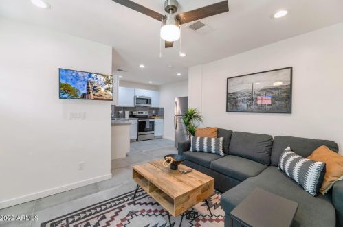 2610 24 St, Phoenix AZ 85008-1846 exterior