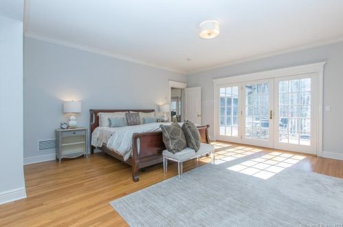 170 Ridgefield Rd, Wilton CT 06897-1921 exterior