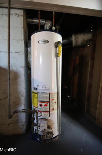 1144 Larch Ave, Meskegon MI 49441-2230 exterior