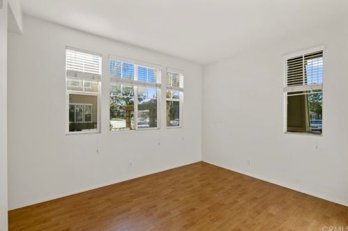 120 Liberty St, Tustin CA  92782-6515 exterior