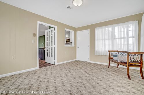 8 Leighton Ln, Lakehurst NJ  08759-6711 exterior