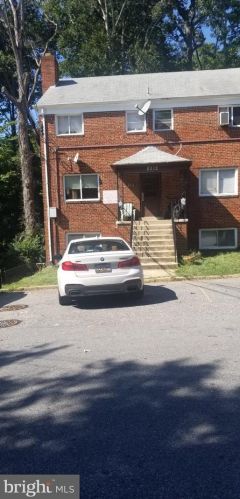 8212 Houston Ct, Silver Spring MD exterior