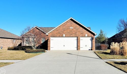 52208 Rejoice Dr, Macomb Township MI  48042-3705 exterior