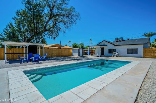 1307 Campbell Ave, Phoenix AZ  85013-2603 exterior