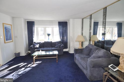 1169 Lower Fry Rd, Trenton NJ 08618-1828 exterior