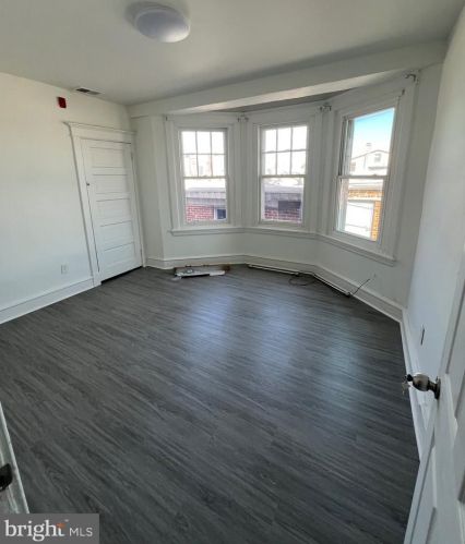 6621 2nd St, Philadelphia PA  19135-3102 exterior