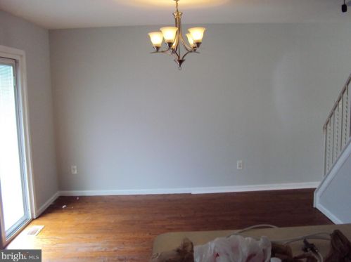 3010 Gladwyn Ave, Camden NJ 08109-3412 exterior