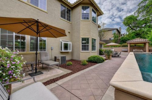 1094 Souza Dr, Folsom CA  95762-7550 exterior