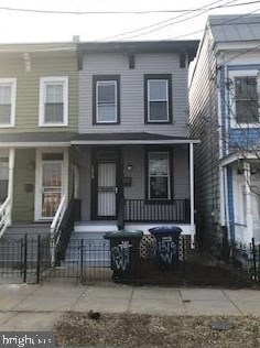 1319 W St, Washington DC  20020-5717 exterior