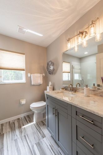 10006 Bridgeton Dr, Tampa FL  33626-1840 exterior