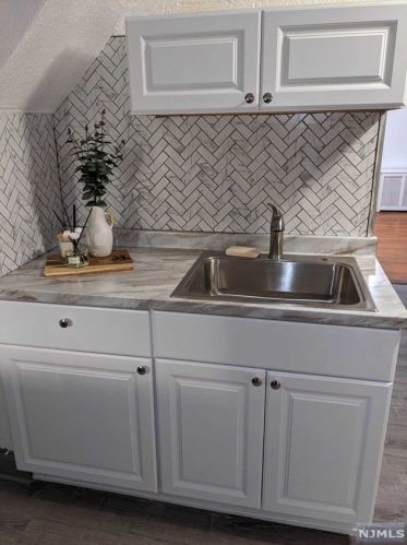 930 19th St, Paterson NJ  07501-3614 exterior