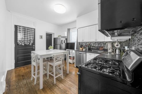 4327 Dickens Ave, Chicago IL 60639-3434 exterior