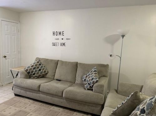 730 218th St, Bronx NY 10467-5881 exterior