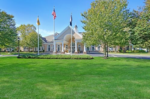 10 Heath Ln, Jackson Twp NJ 08527-4696 exterior