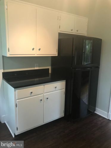 1815 Sherwood Rd, Silver Spring MD 20902-4030 exterior