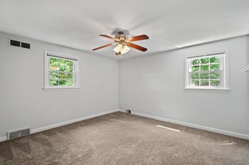 103 Ascot Pl, Pittsburgh PA 15237-4013 exterior