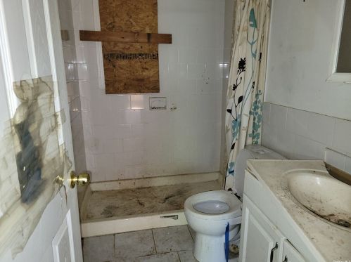 17 Armell St, Huntington Station NY 11746-3741 exterior