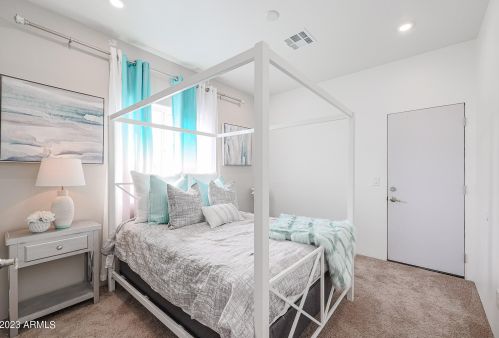 1708 5th St, Phoenix AZ  85004-2846 exterior