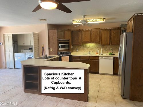 2528 Bloomfield Rd, Phoenix AZ  85029-2599 exterior