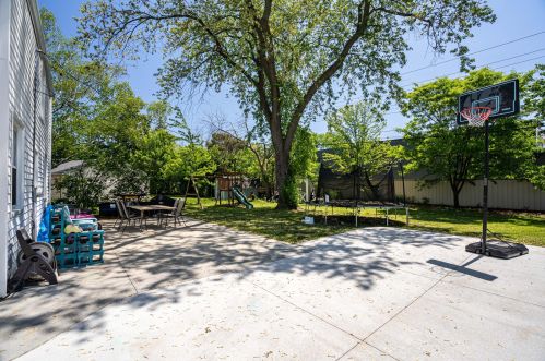 5211 Nebraska Ave, Milwaukee WI 53219-4538 exterior