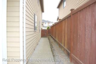 3928 222nd Pl, Bothell WA  98021-4224 exterior