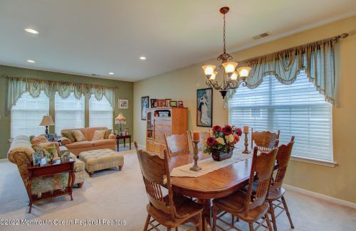 7 Cromwell Ln, Jackson Twp NJ 08527-4687 exterior