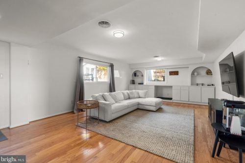 11008 Childs St, Silver Spring MD  20901-4411 exterior