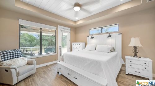 117 Falling Leaves Ct, Spring Branch TX 78070-6373 exterior