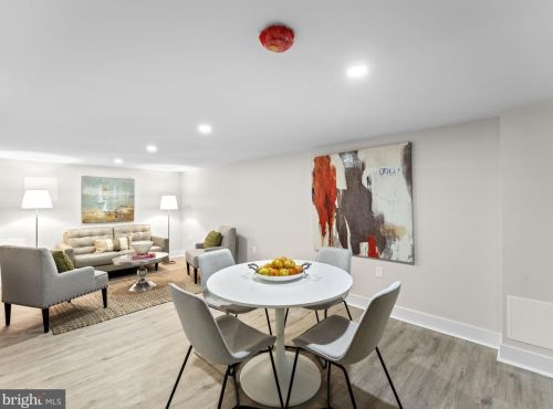 532 Shepherd St, Washington DC  20011-5913 exterior