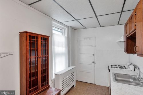 4010 Ludlow St, Philadelphia PA 19139-0036 exterior