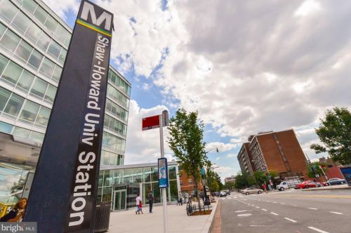 2109 10th St, Washington DC  20001-4041 exterior