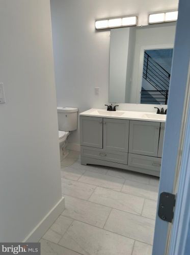 628 Diamond St, Philadelphia PA exterior