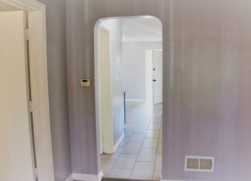 8733 Harper Ave, Chicago IL 60619-4606 exterior