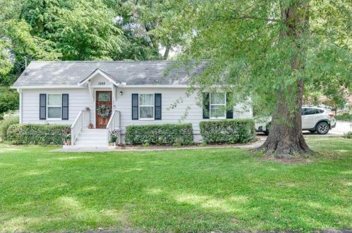 1598 Liberty Ave, Atlanta, GA 30317-2309