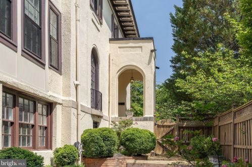 3524 Edmunds St, Washington DC 20007-1463 exterior