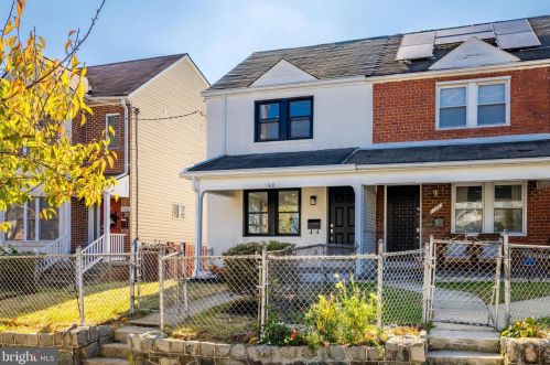 160 Forrester St, Washington, DC 20032-2138